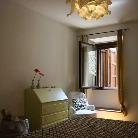 Lägenhet Via Crochi 5 *